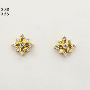 EARRING